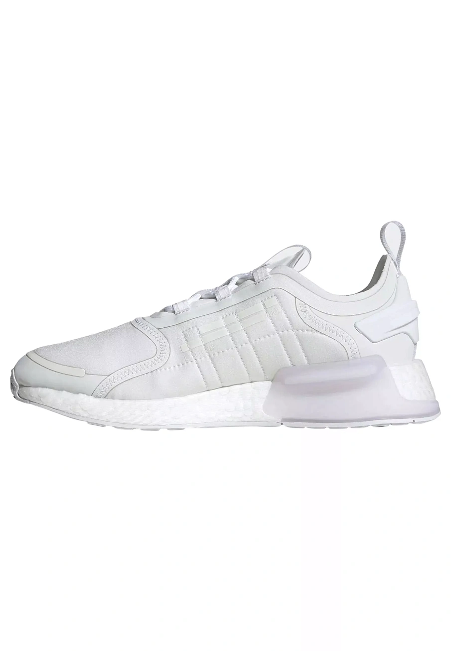 Фото № 1 с приближением к товару «‎NMD V3»
