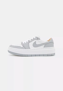 Фото № 1 с приближением к товару «‎AIR JORDAN 1 ELEVATE»