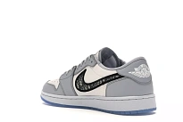 Фото № 4 с приближением к товару «‎Jordan 1 Retro Low Dior»