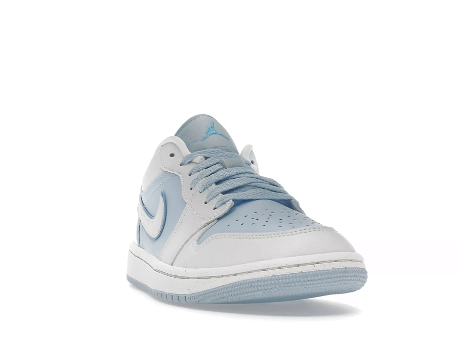 Фото № 2 с приближением к товару «‎Jordan 1 Low SE Reverse Ice Blue »
