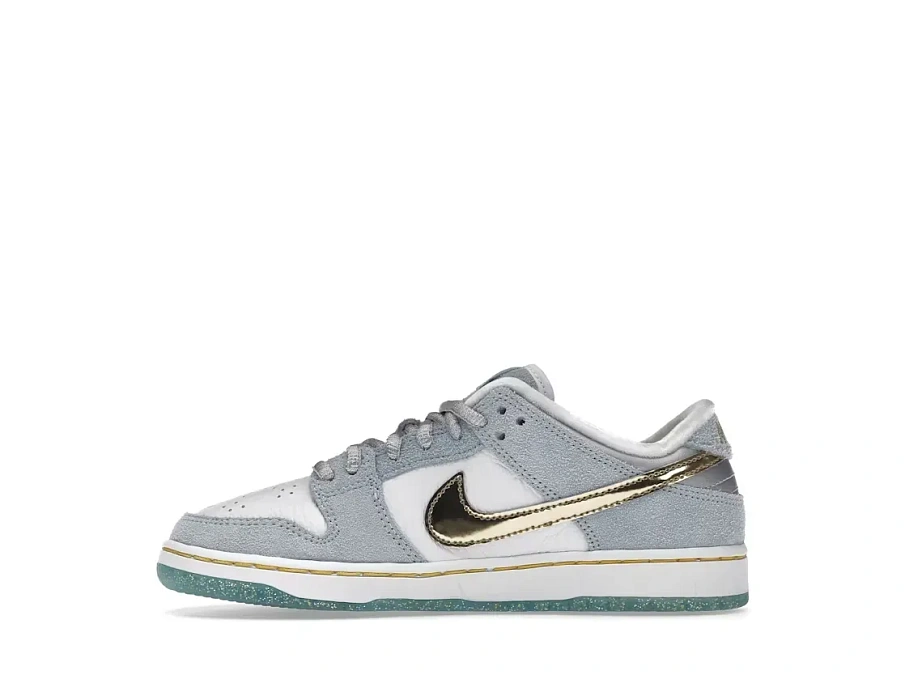 Фото № 3 с приближением к товару «‎Nike SB Dunk Low»