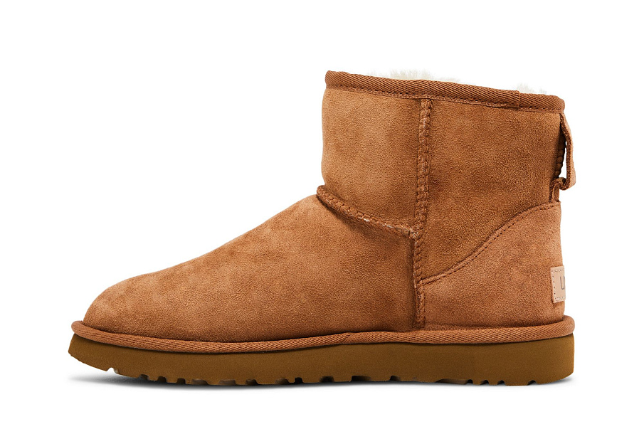 Фото № 4 с приближением к товару «‎UGG Women's Classic Mini II Boot Chestnut»