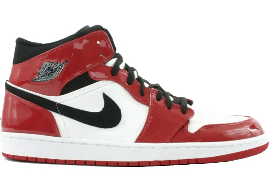 Фото № 1 с приближением к товару «‎Jordan 1 Retro Chicago Bulls Patent (2003)»