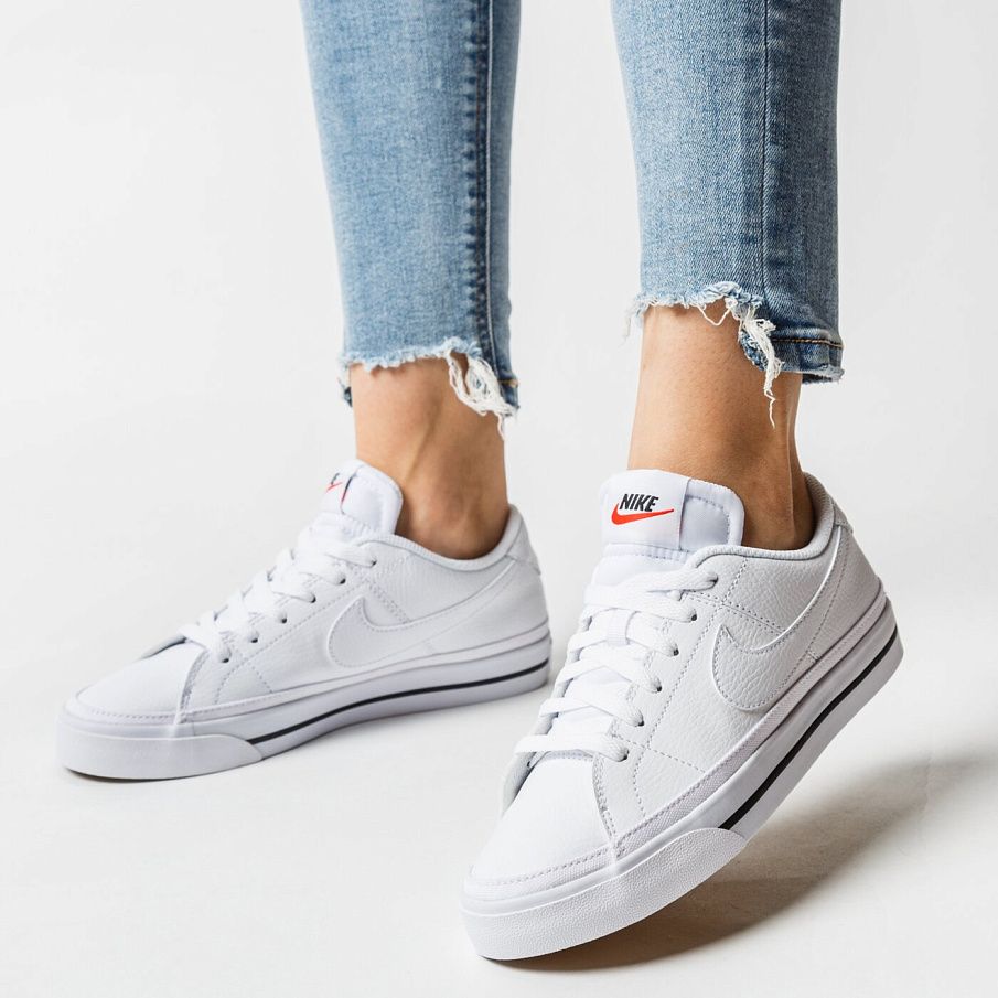Фото № 3 с приближением к товару «‎Nike Court Legacy»