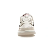 Фото № 2 с приближением к товару «‎Nike Dunk Low»