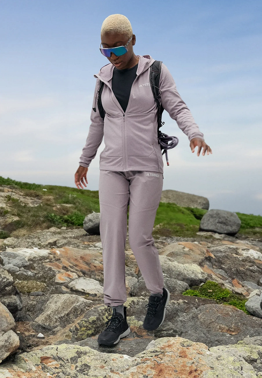 Фото № 2 с приближением к товару «‎TERREX FREE HIKER 2 LOW WOMEN HIKING SHOES»