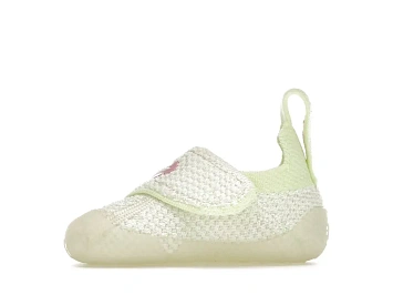 Nike Swoosh 1 - 3