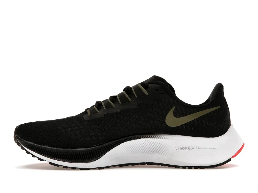 Фото № 3 с приближением к товару «‎Nike Air Zoom Pegasus 37 Black Olive Aura»