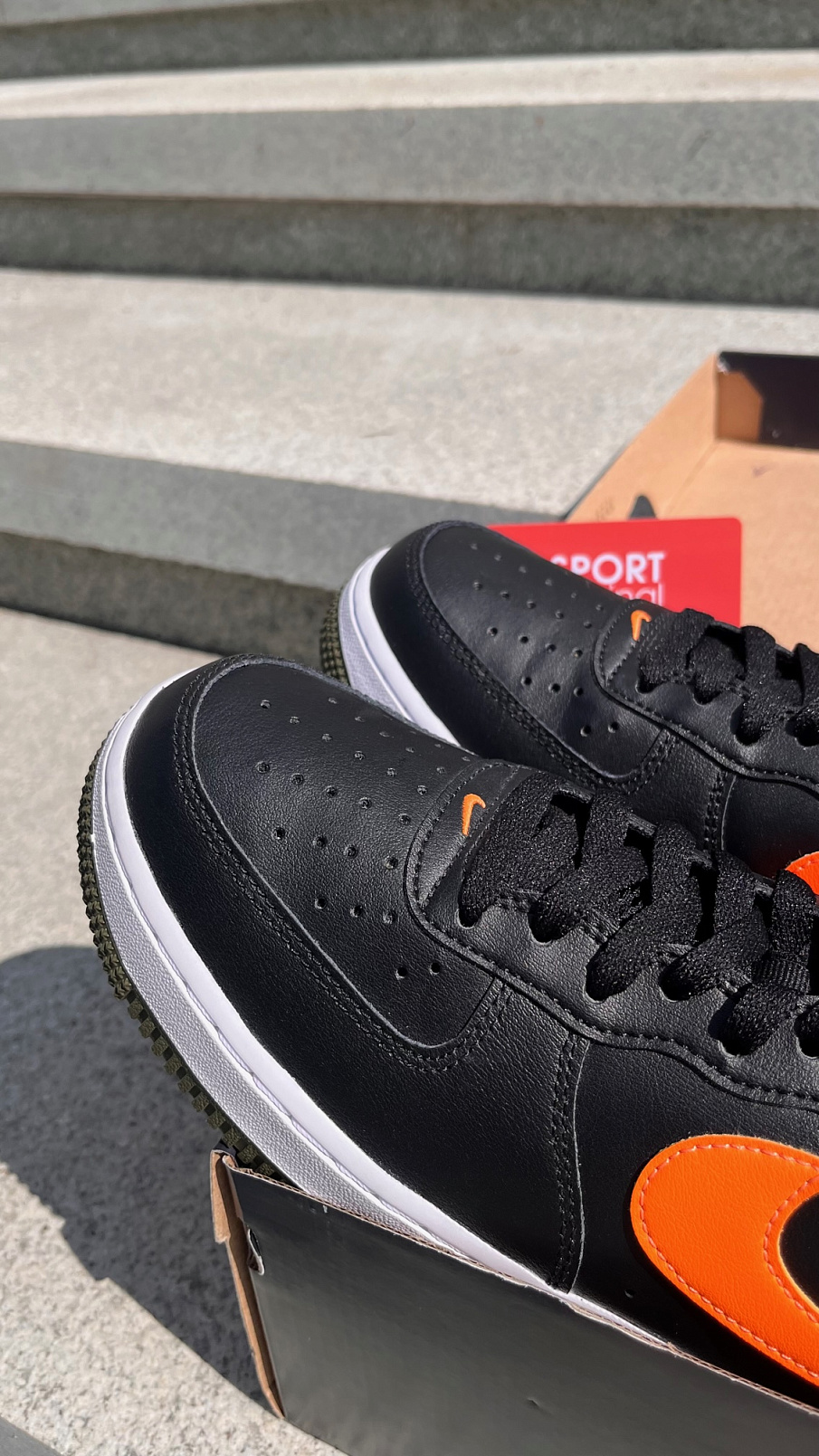 Фото № 4 с приближением к товару «‎Nike Air Force 1 '07 LV8»