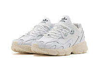 Фото № 4 с приближением к товару «‎Adidas Astir W»