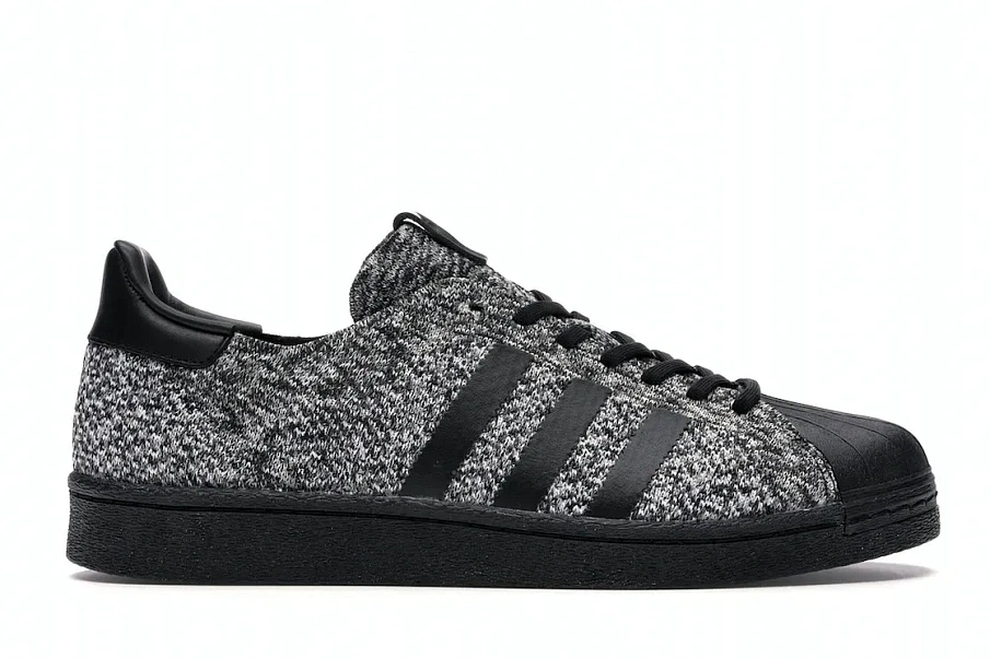 Фото № 1 с приближением к товару «‎adidas Superstar Boost SNS X Social Status»