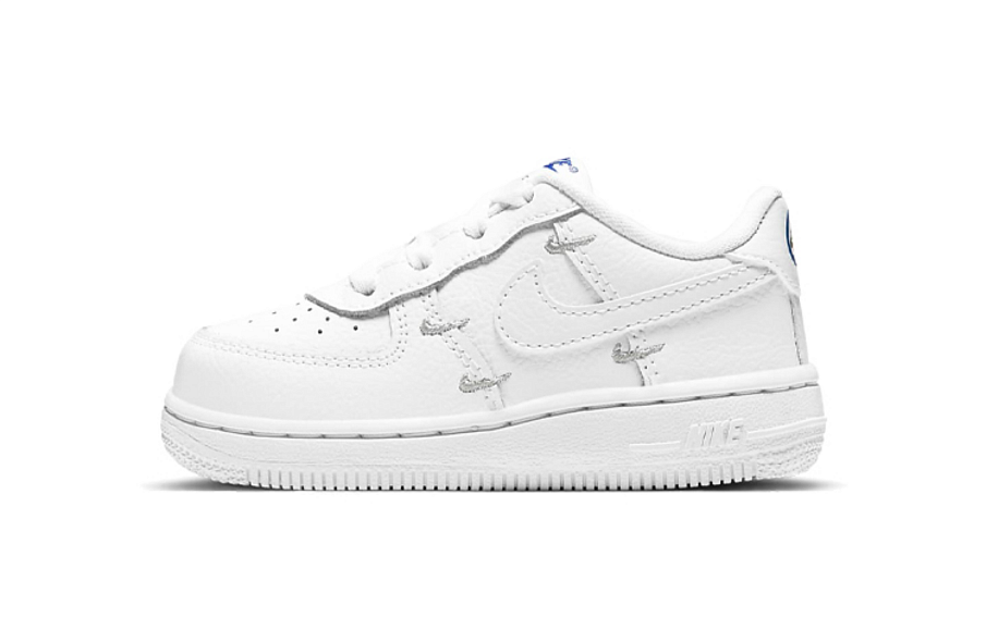 Фото № 1 с приближением к товару «‎(TD) Nike Force 1 LV8 White»