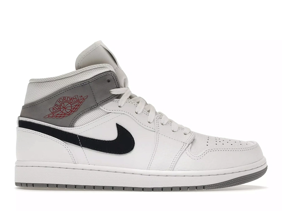 Фото № 1 с приближением к товару «‎Jordan 1 Mid Paris White»