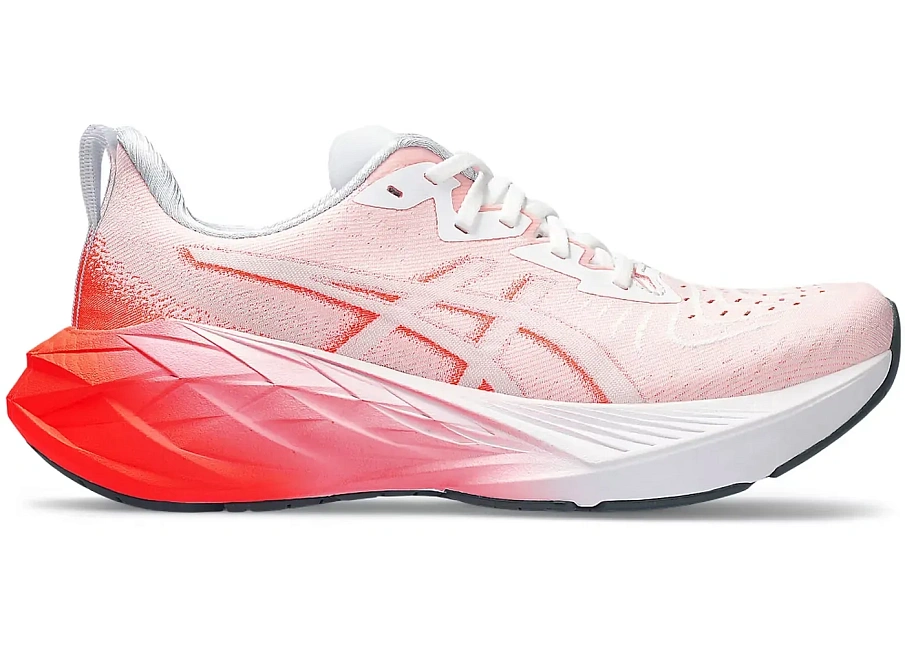 Фото № 1 с приближением к товару «‎ASICS Novablast 4»