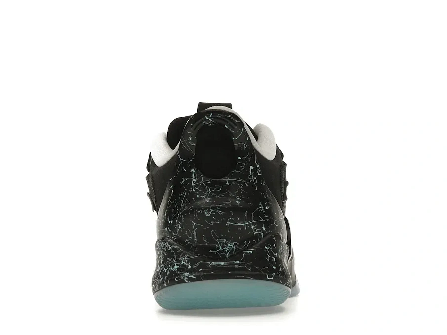 Фото № 4 с приближением к товару «‎Nike Adapt BB 2.0 Mag Alternate (UK Charger)»