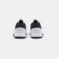 Фото № 3 с приближением к товару «‎Nike MC Trainer 2»