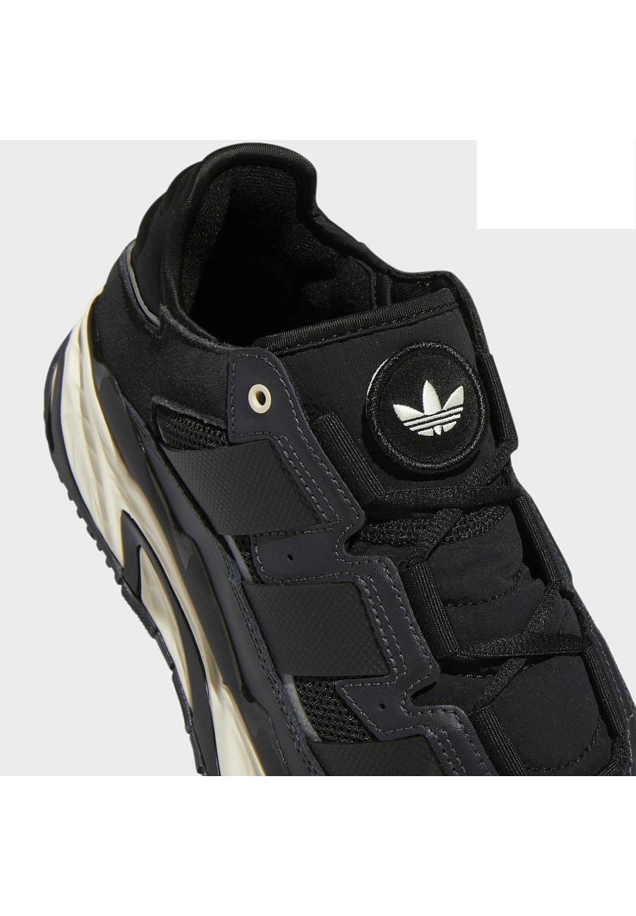 Фото № 4 с приближением к товару «‎Adidas Niteball »