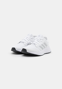 Фото № 2 с приближением к товару «‎Adidas Galaxy 5»