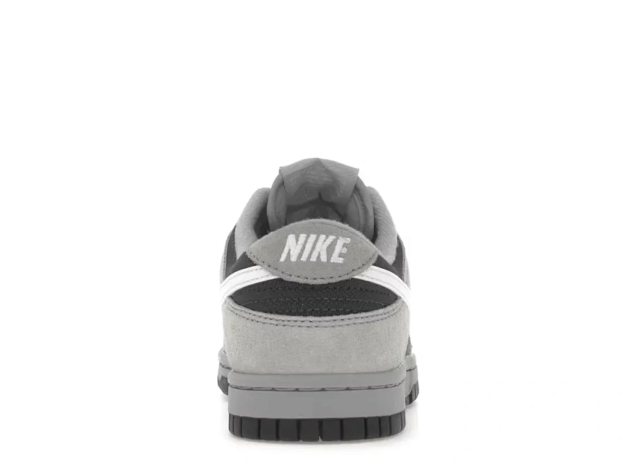 Фото № 4 с приближением к товару «‎Nike Dunk Low»