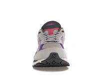 Фото № 2 с приближением к товару «‎New Balance 2002R»
