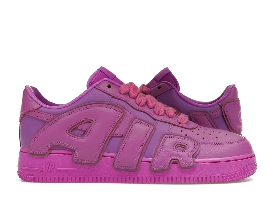 Фото № 1 с приближением к товару «‎Nike Air Force 1 Low»