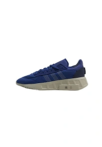 Фото № 1 с приближением к товару «‎Кроссовки Adidas SPAD115P00V-T11»