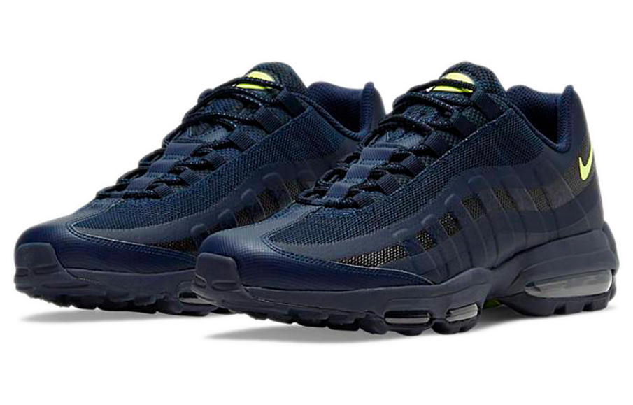 Фото № 3 с приближением к товару «‎Nike Air Max2 Light Releasing in Black»