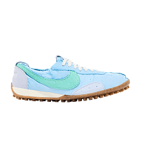 Фото № 1 с приближением к товару «‎Jacquemus x Nike Women's Moon Shoe Emerald Rise»