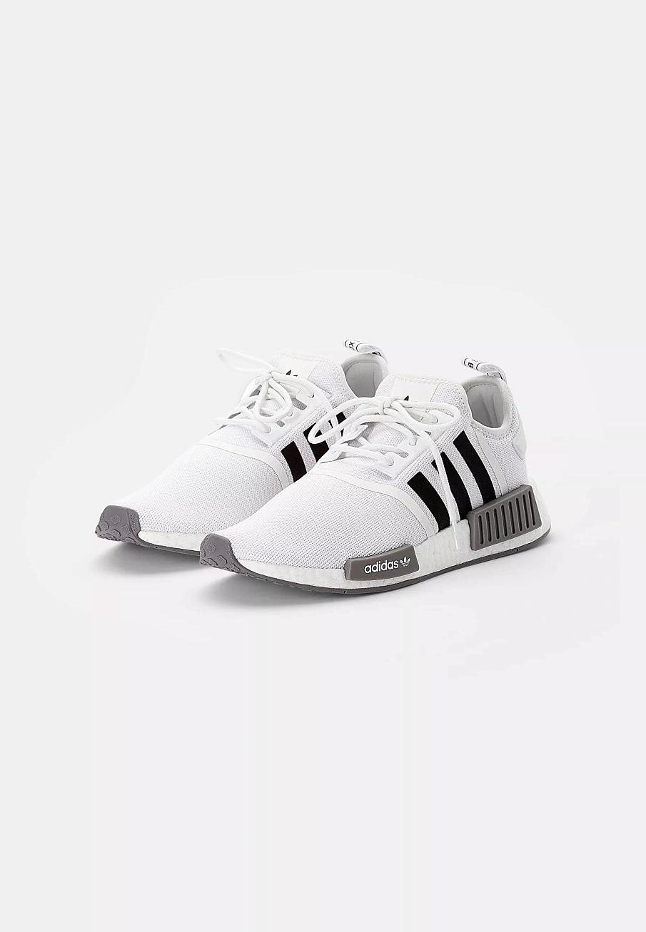 Фото № 2 с приближением к товару «‎NMD R1 PRIMEBLUE UNISEX»