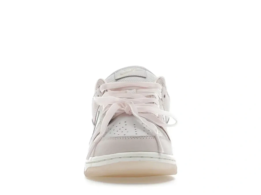 Фото № 2 с приближением к товару «‎Nike Dunk Low Premium»