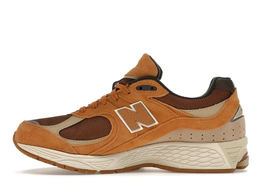 Фото № 3 с приближением к товару «‎New Balance 2002R»