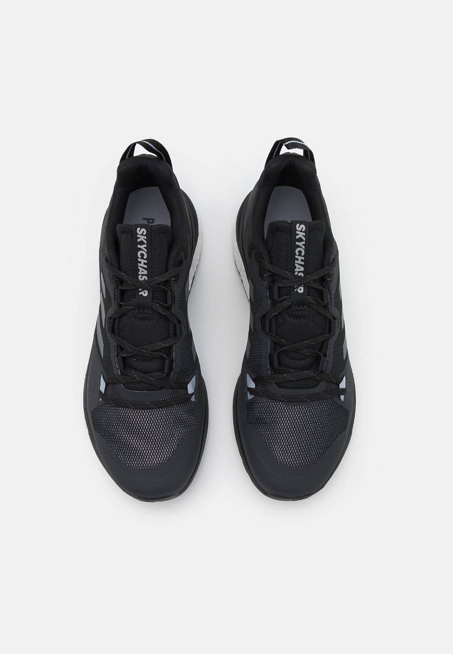 Фото № 4 с приближением к товару «‎Adidas Terrex Skychaser»