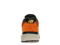 Фото № 4 с приближением к товару «‎New Balance 920»