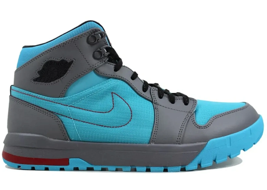 Фото № 1 с приближением к товару «‎Jordan 1 Trek Cool Grey»