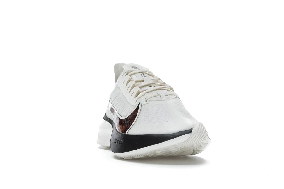 Фото № 2 с приближением к товару «‎Nike Zoom Gravity Sail »