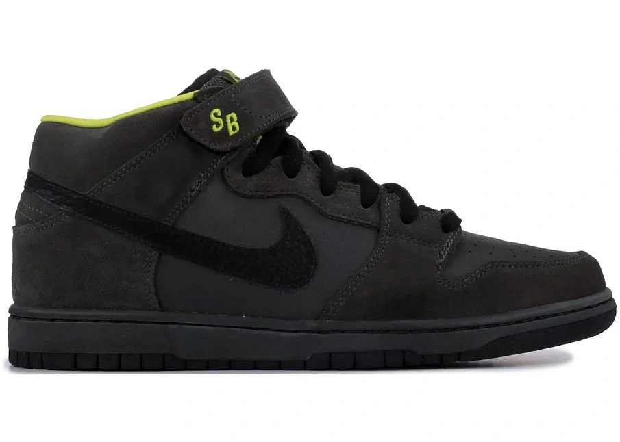Фото № 1 с приближением к товару «‎Nike SB Dunk Mid Batman»