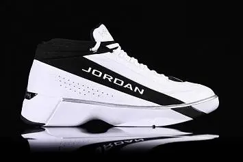 Nike Air Jordan Team Showcase - 2