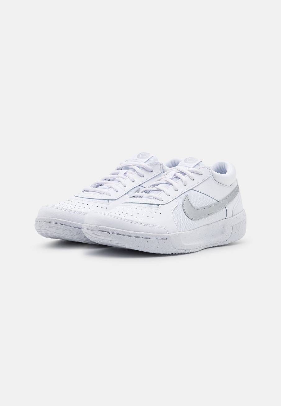 Фото № 2 с приближением к товару «‎Nike Zoom Court Lite 3»