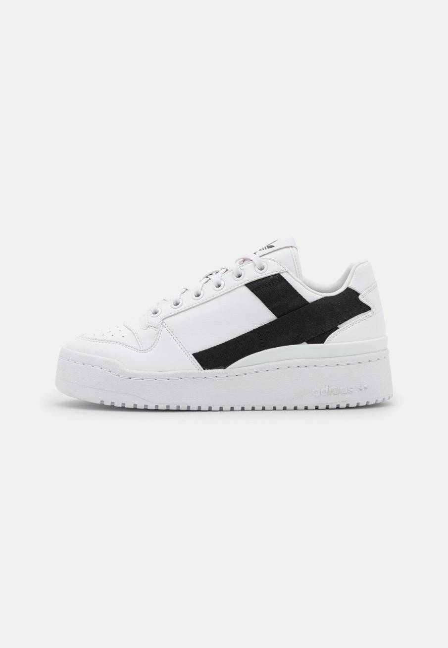 Фото № 1 с приближением к товару «‎Adidas Forum Bold »