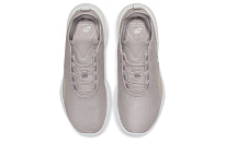 Фото № 4 с приближением к товару «‎Nike Wmns Air Max Motion 2 Low-Top Running Shoes GreyWhite»
