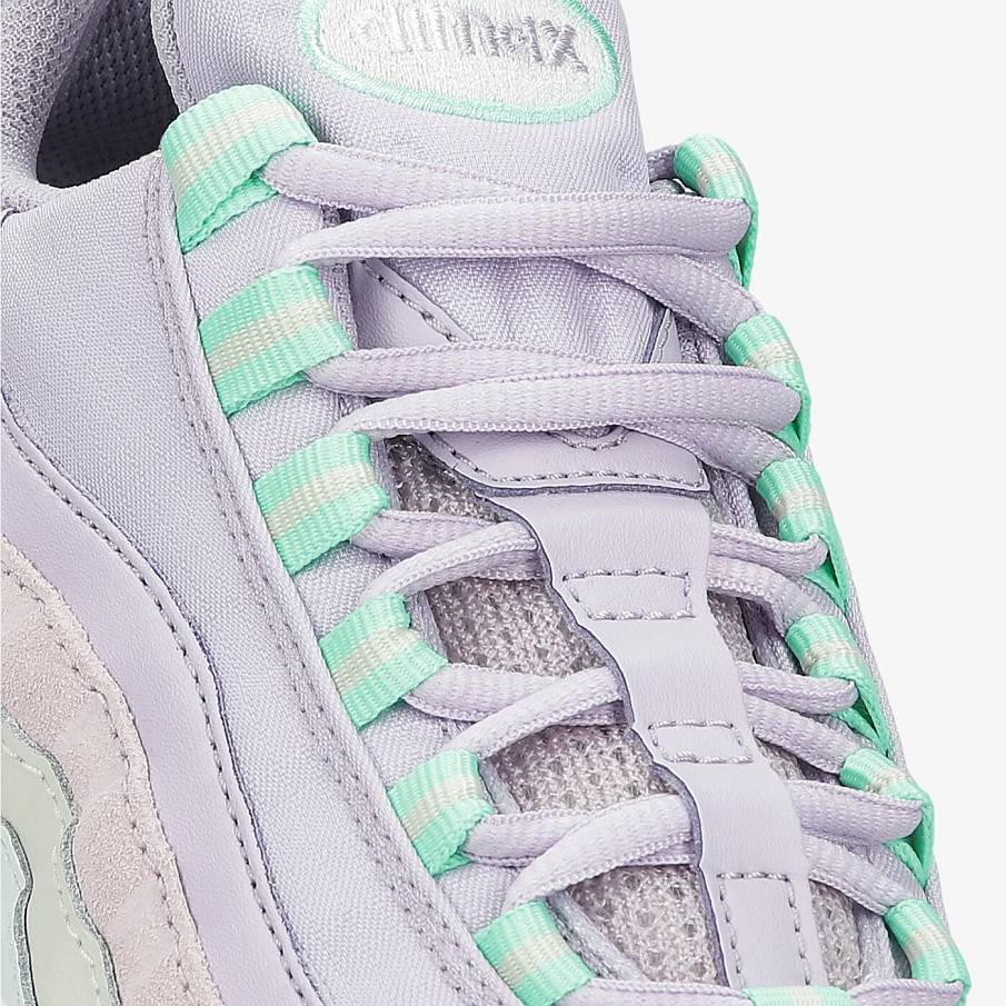 Фото № 5 с приближением к товару «‎Nike W Air Max 95»