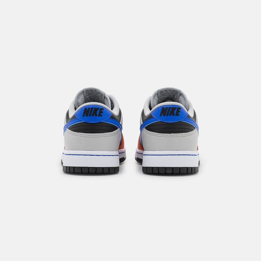 Фото № 3 с приближением к товару «‎Nike Dunk Retro »