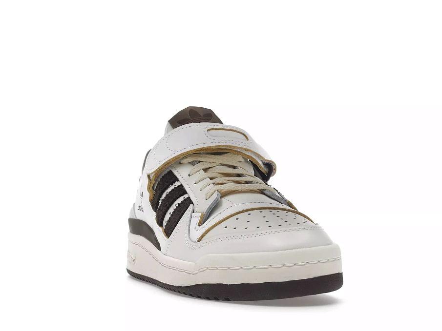 Фото № 1 с приближением к товару «‎adidas Forum 84 Low Off White Brown»