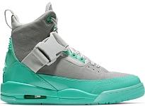 Фото № 1 с приближением к товару «‎Jordan 3 Retro Explorer XX Vast Grey Tropical Twist »