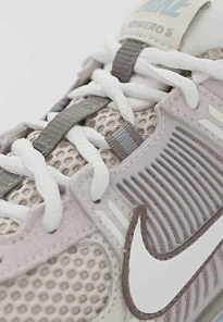 Фото № 3 с приближением к товару «‎ZOOM VOMERO 5 SE UNISEX»