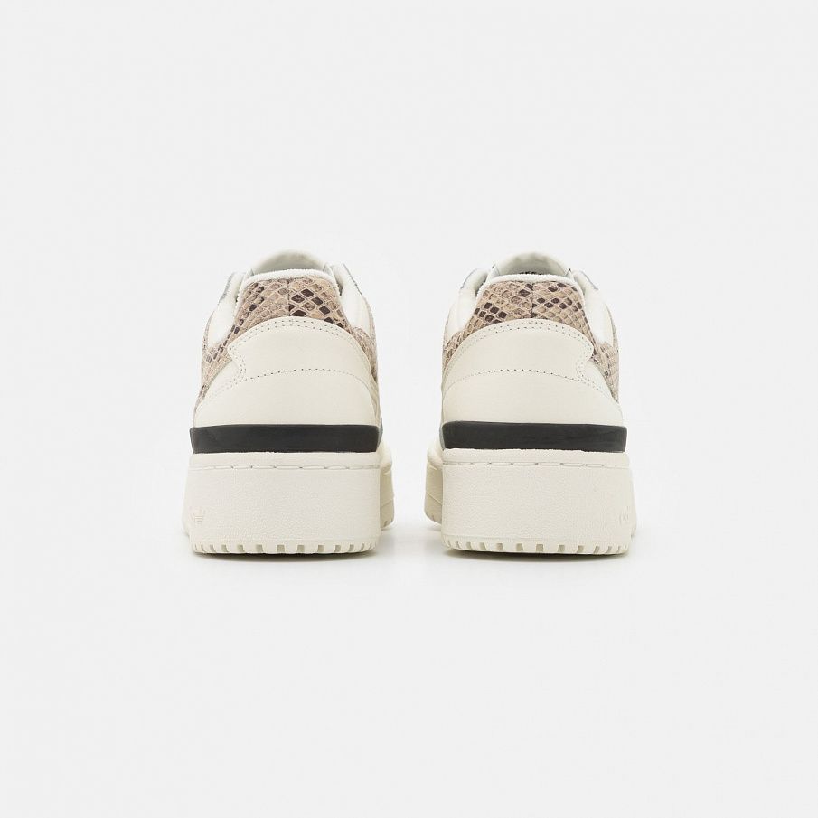 Фото № 4 с приближением к товару «‎Adidas Forum Bold »