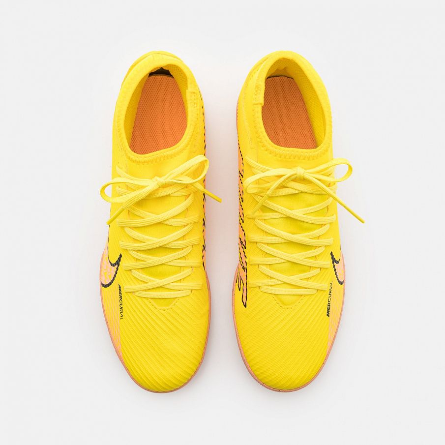 Фото № 4 с приближением к товару «‎Nike 9 Club IC »