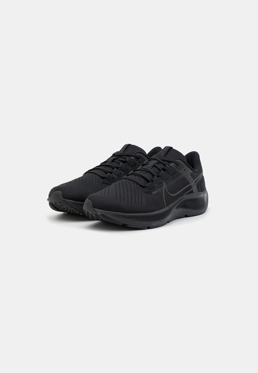 Фото № 2 с приближением к товару «‎Nike Air Zoom Pegasus 38»