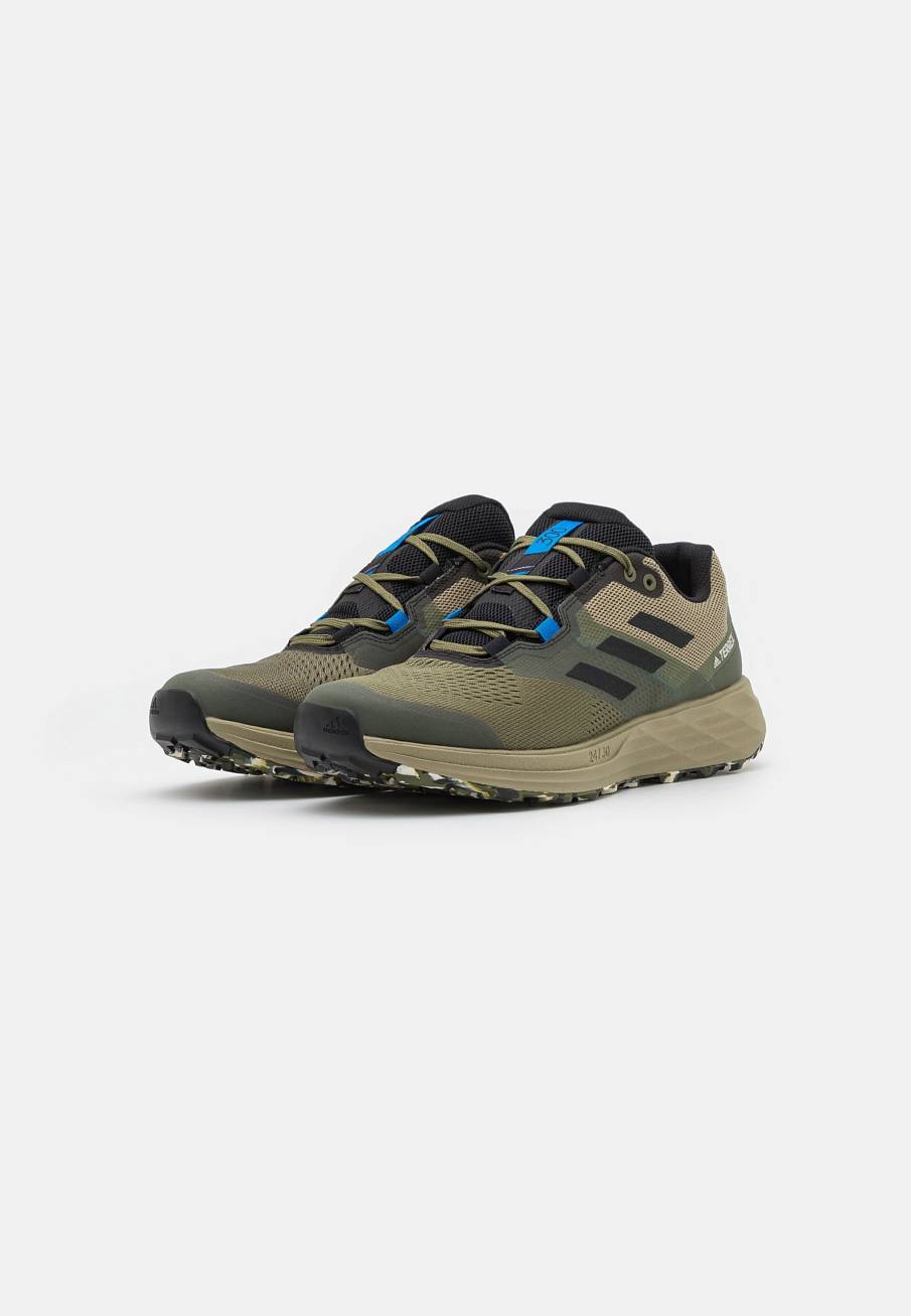 Фото № 2 с приближением к товару «‎Adidas Terrex Two»