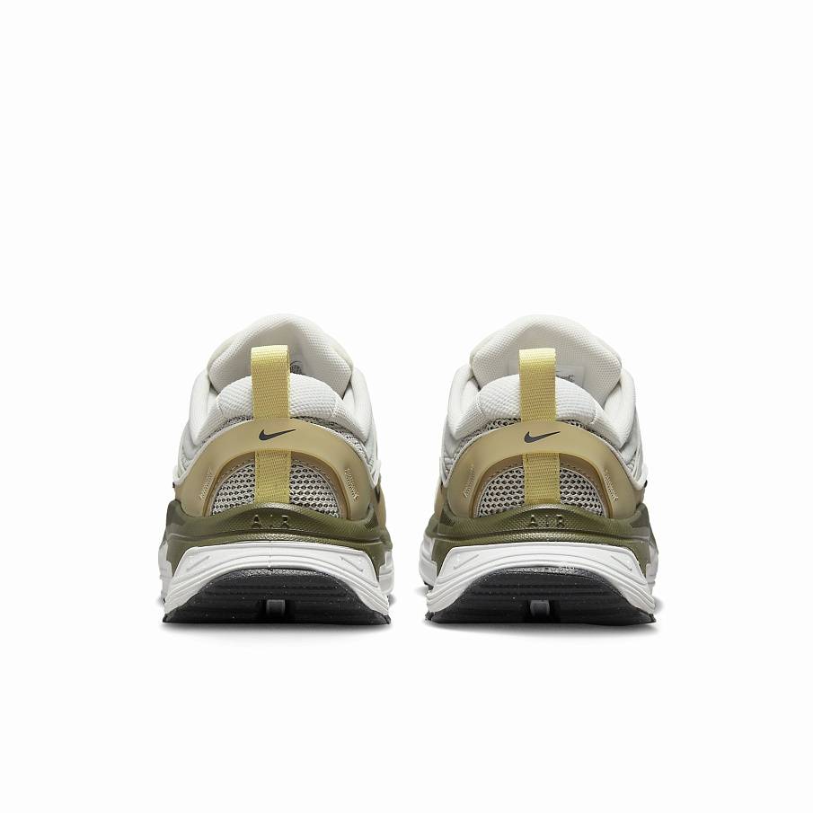 Фото № 5 с приближением к товару «‎Nike W Air Max Bliss NN »